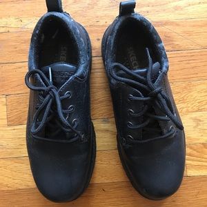 Skechers Steel toe shoes Size 8